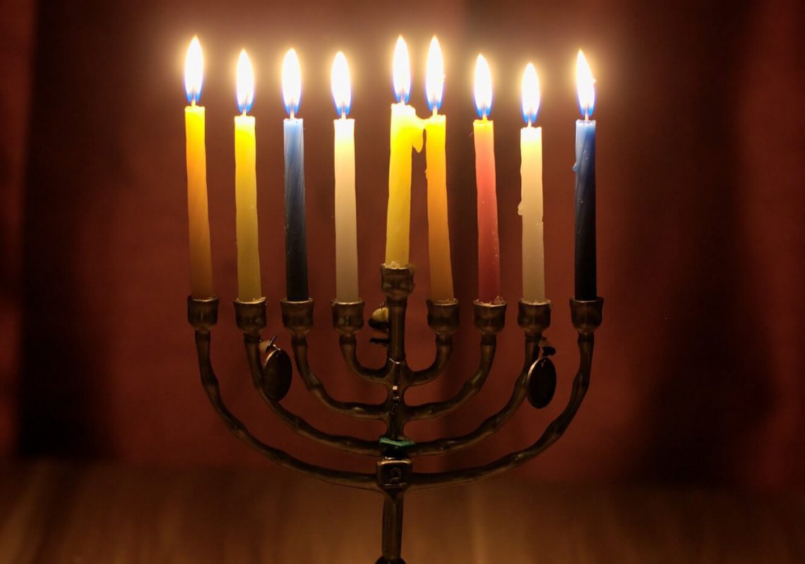 hanukkah-2197684_1920 hanukkah-2197684_1920